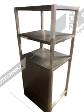 bazar č.789 - Regál ze zákrytem