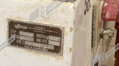 bazar č.1008 - Vyvalovačka těsta RS 400