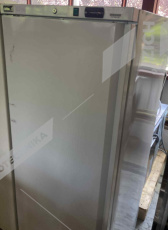 bazar č.964 - Mrazící skříň - SAVE