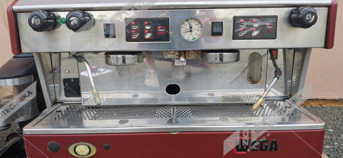 bazar č.894 - Kávovar WEGA + kávomlýnek - Na náhradní díly