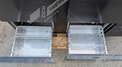 bazar č.931 - Stůl chlazený na nápoje 2 sekce - 4x zásuvka