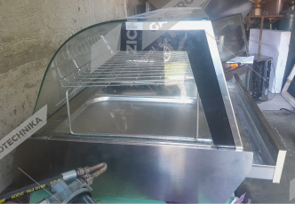 bazar č.940 - Vitrína pultová teplá 3x GN 1/1