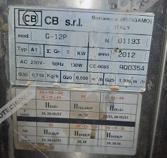 bazar č.941 - Gril na kuřata plynový